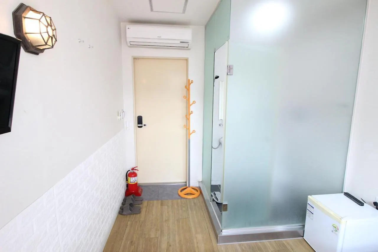 Hotel Ivory Seoul 0*,