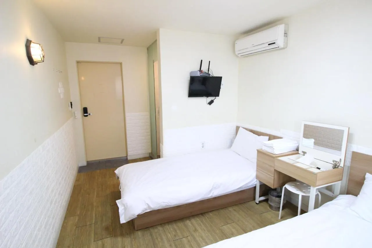 Hostel Hotel Ivory Seoul South Korea