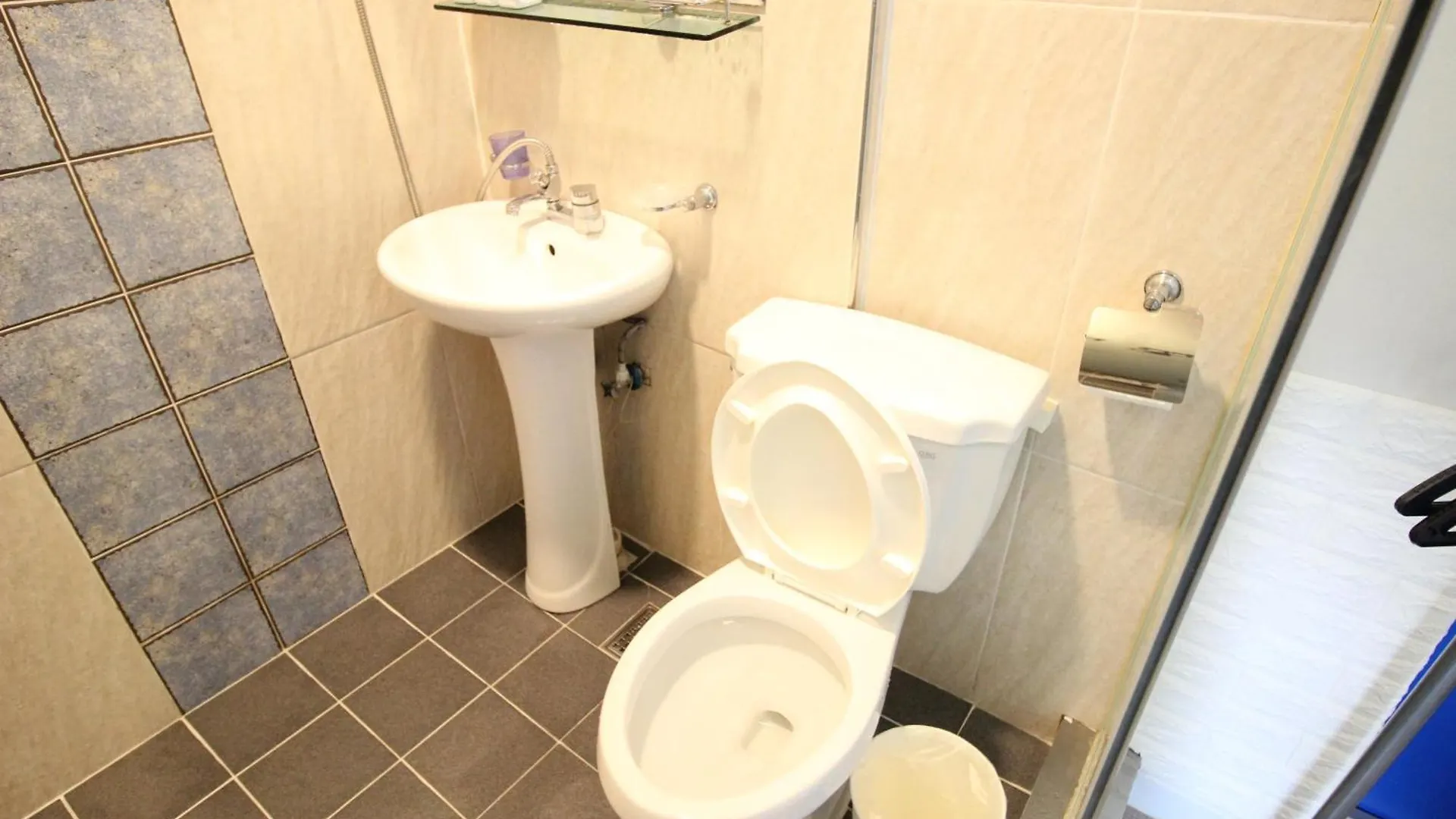 Hostel Hotel Ivory Seoul South Korea