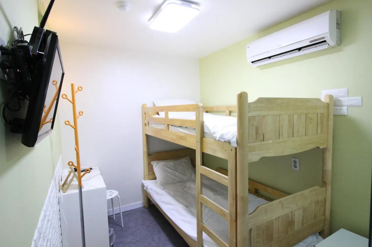 Hotel Ivory Soul Hostel